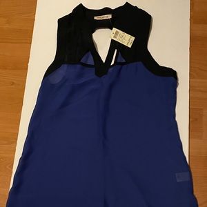 blue and black top